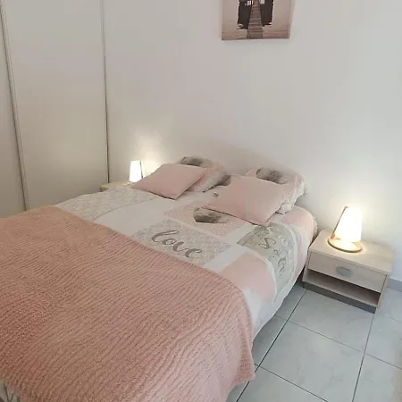 Beau T4 Les Bleuets Apartment Saint-Raphael (Var)